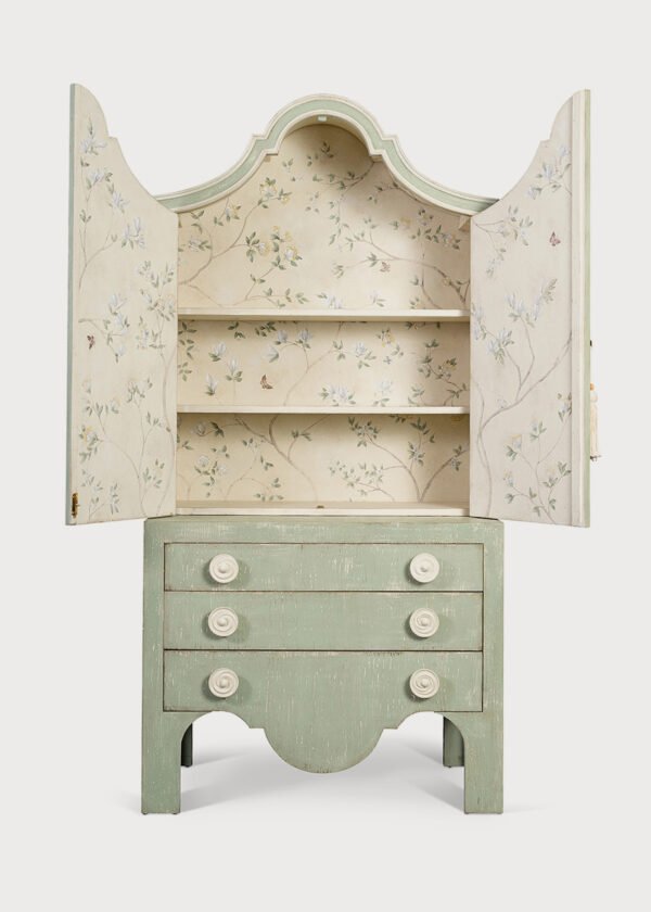 Ferrovia Cupboard Sweet Magnolias 02