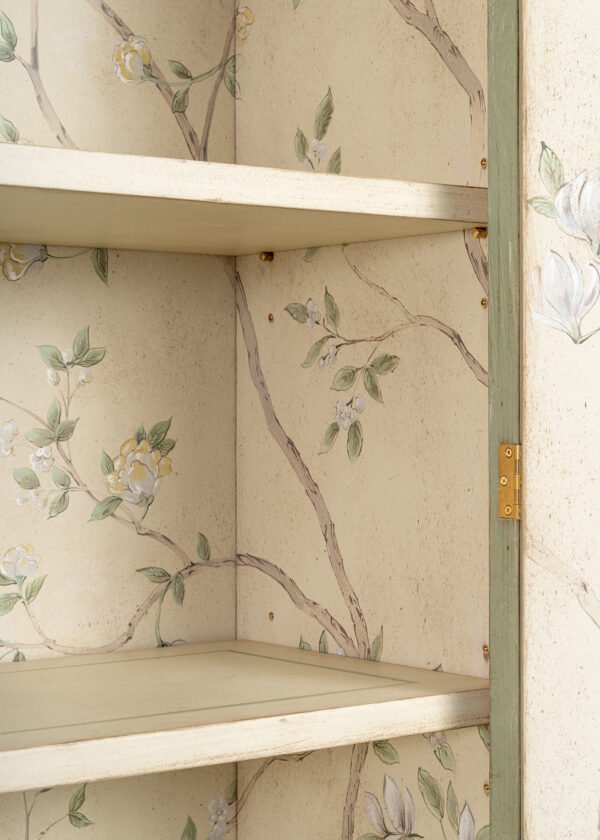 Ferrovia Cupboard Sweet Magnolias 07